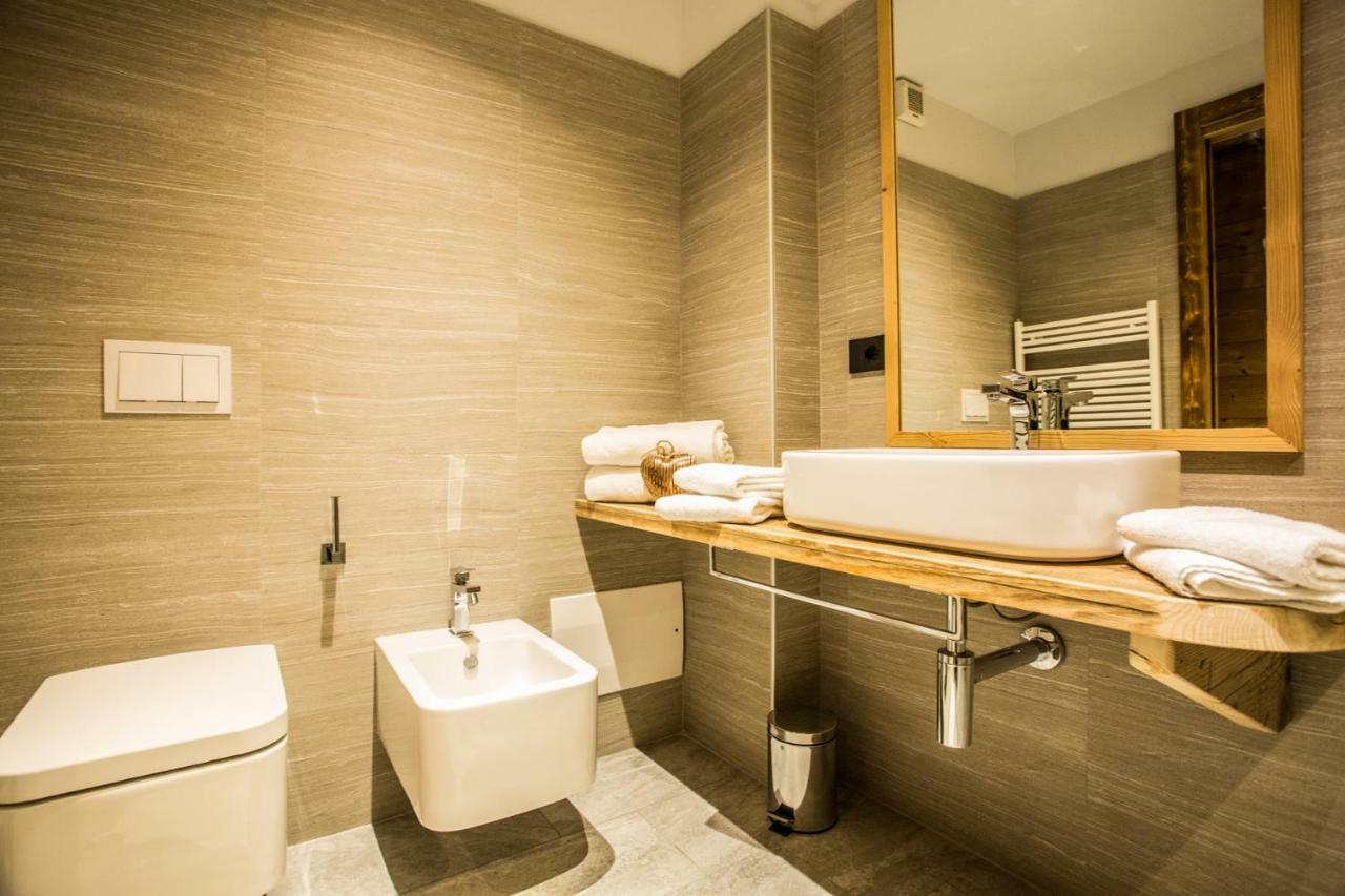 Alpine Rooms Guesthouse ブレウイル・チェルヴィナイア エクステリア 写真