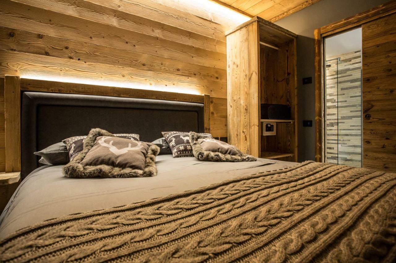 Alpine Rooms Guesthouse ブレウイル・チェルヴィナイア エクステリア 写真