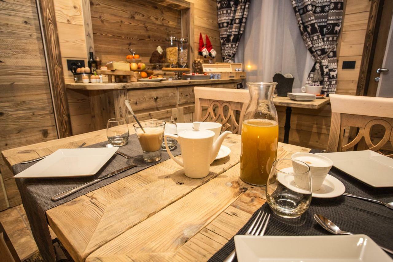 Alpine Rooms Guesthouse ブレウイル・チェルヴィナイア エクステリア 写真
