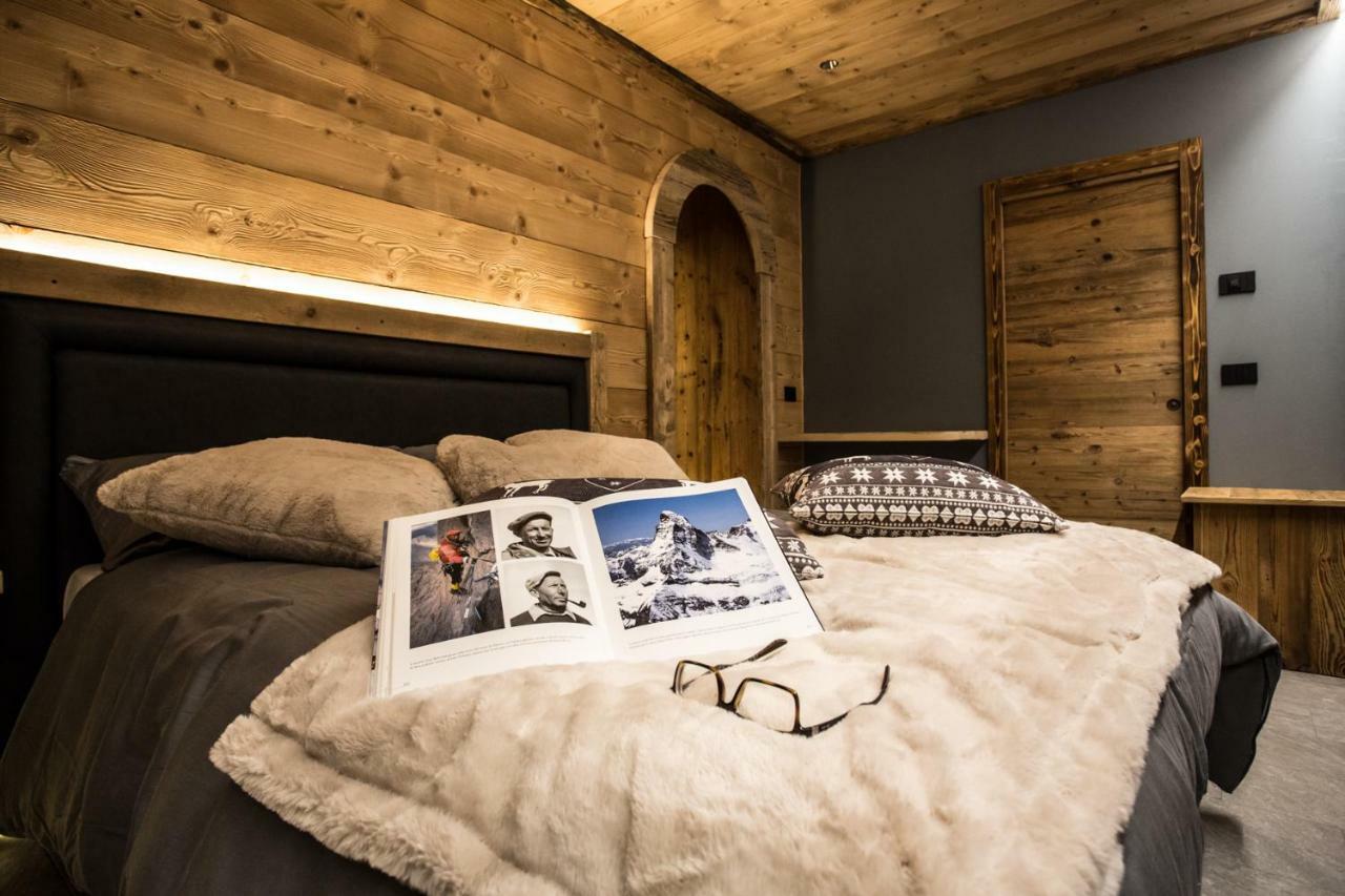 Alpine Rooms Guesthouse ブレウイル・チェルヴィナイア エクステリア 写真