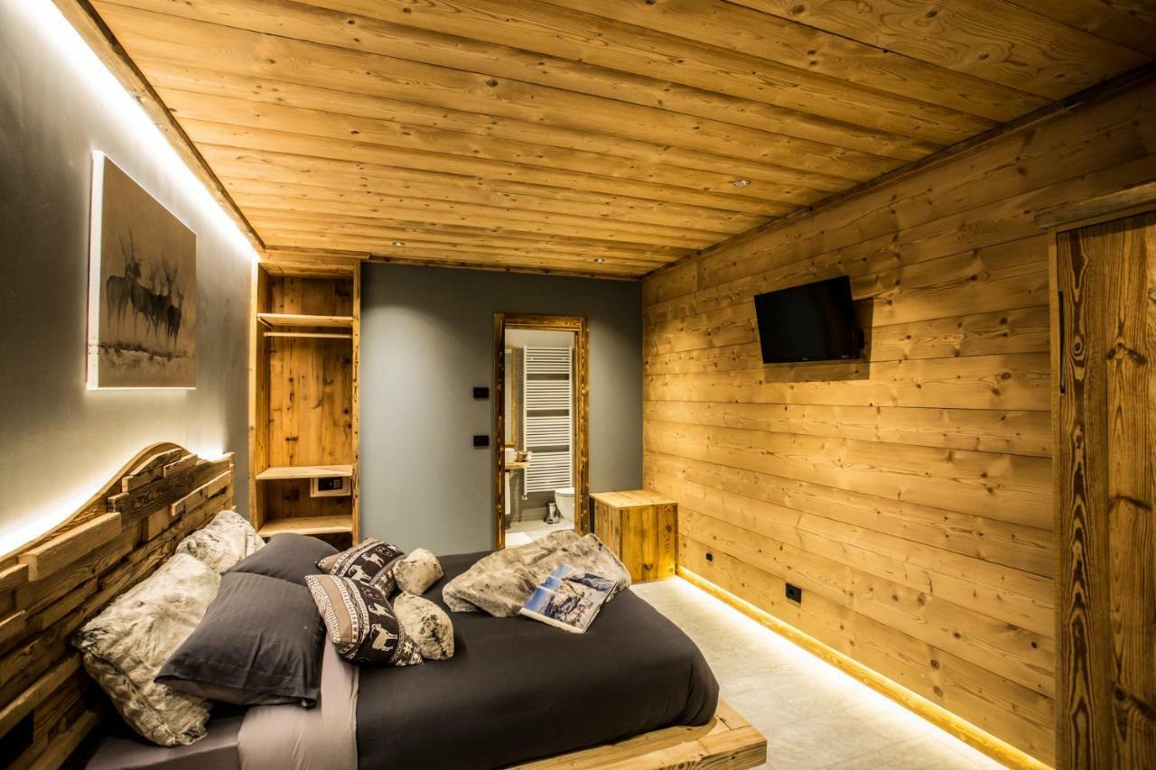 Alpine Rooms Guesthouse ブレウイル・チェルヴィナイア エクステリア 写真
