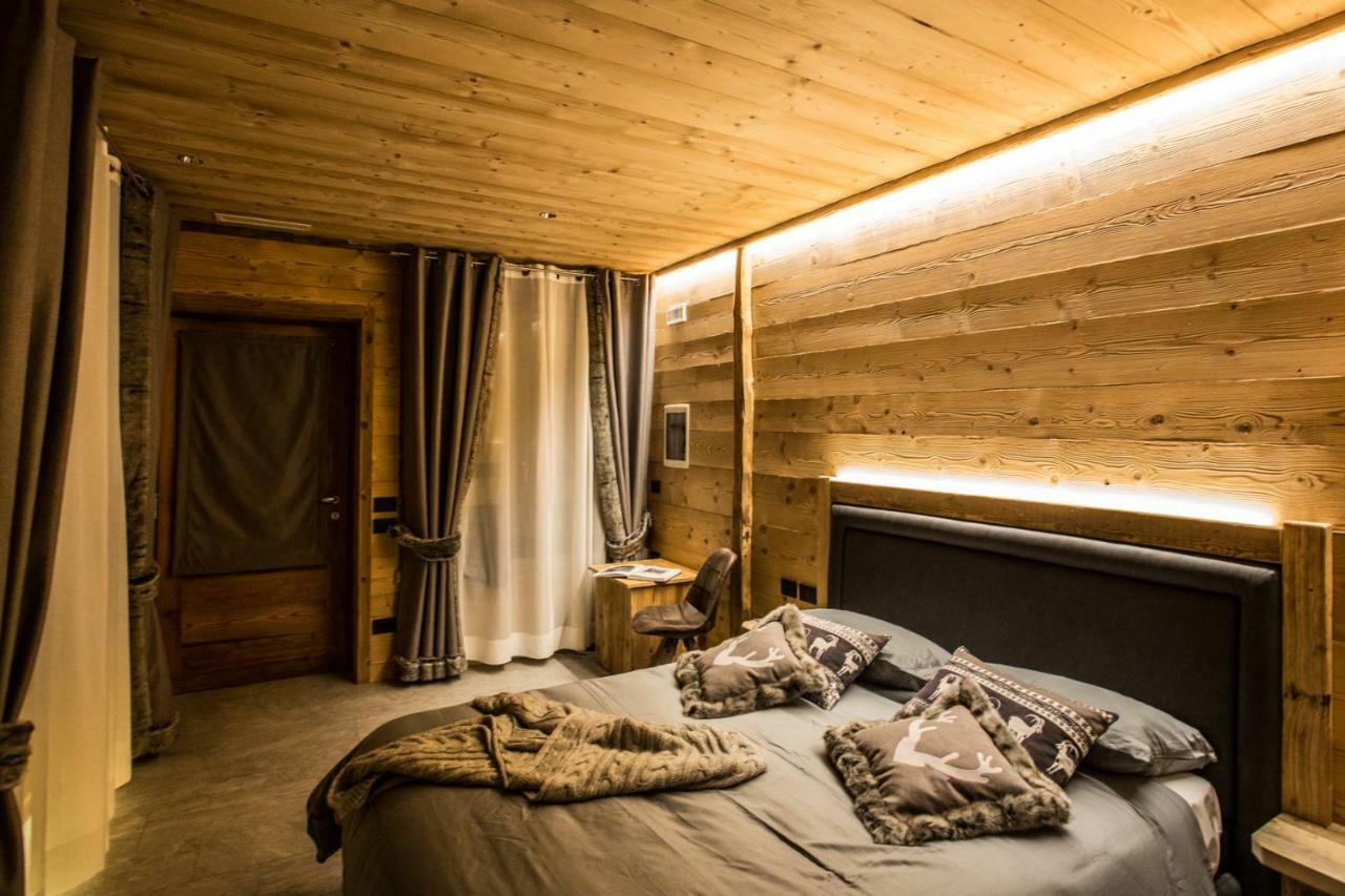 Alpine Rooms Guesthouse ブレウイル・チェルヴィナイア エクステリア 写真