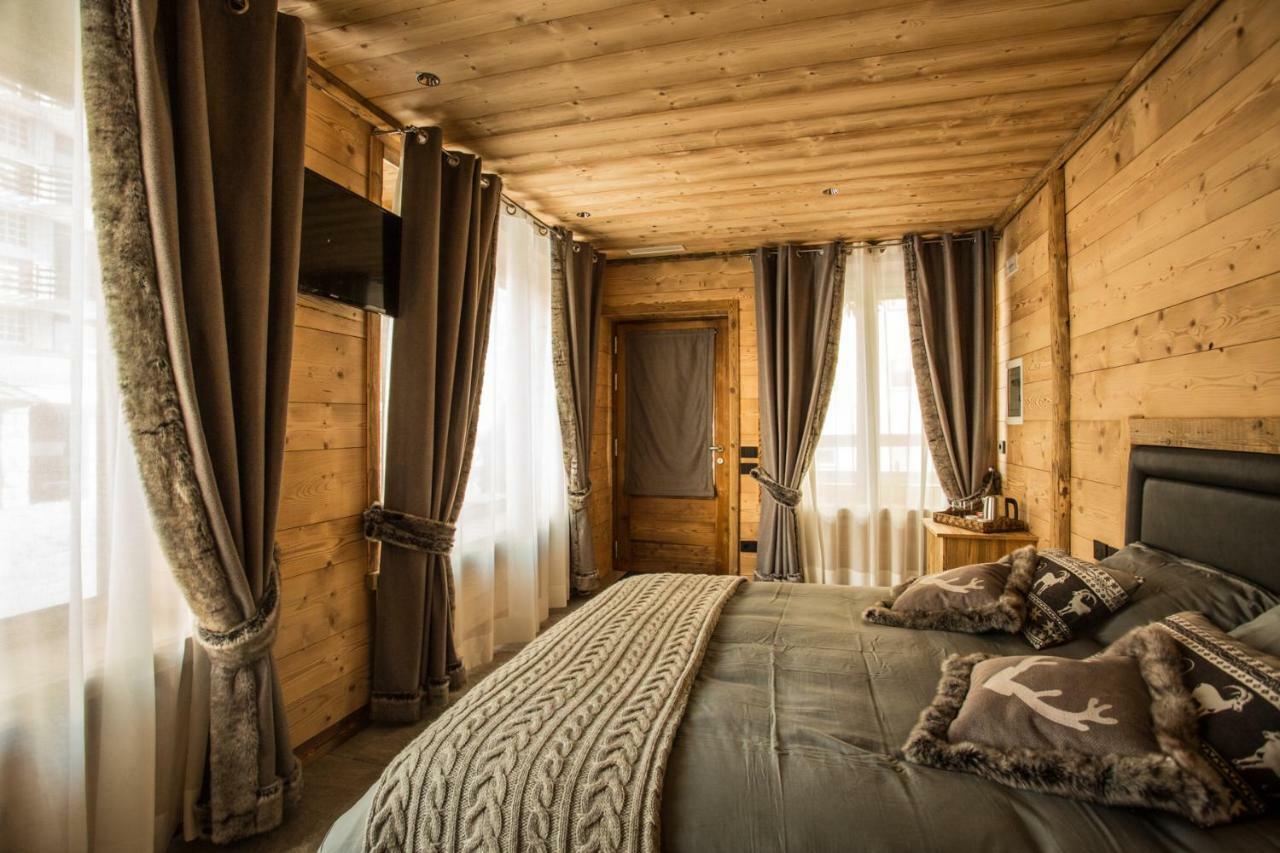 Alpine Rooms Guesthouse ブレウイル・チェルヴィナイア エクステリア 写真