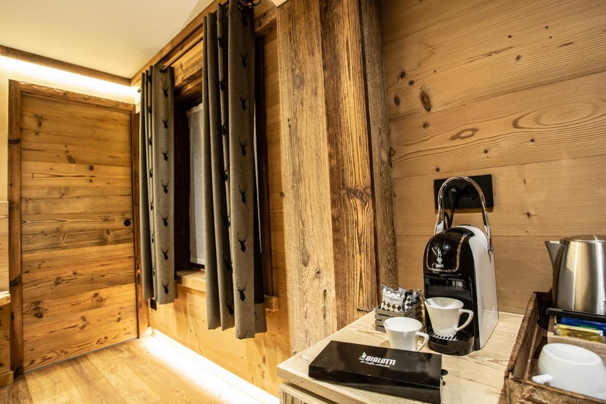 Alpine Rooms Guesthouse ブレウイル・チェルヴィナイア エクステリア 写真