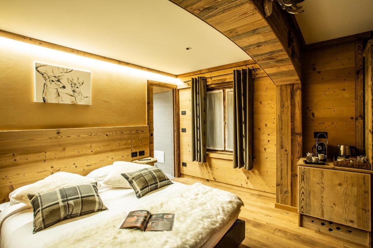Alpine Rooms Guesthouse ブレウイル・チェルヴィナイア エクステリア 写真